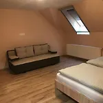 B&B Lobarat Panzio