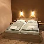 Lobarat Panzio * 체르젝토마