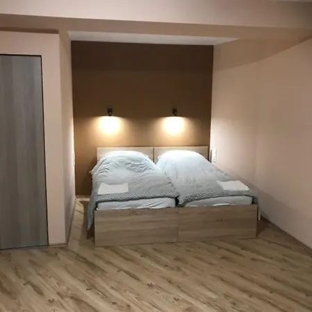 Lobarat Panzio Cserszegtomaj