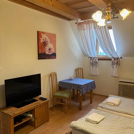 B&B Lobarat Panzio *