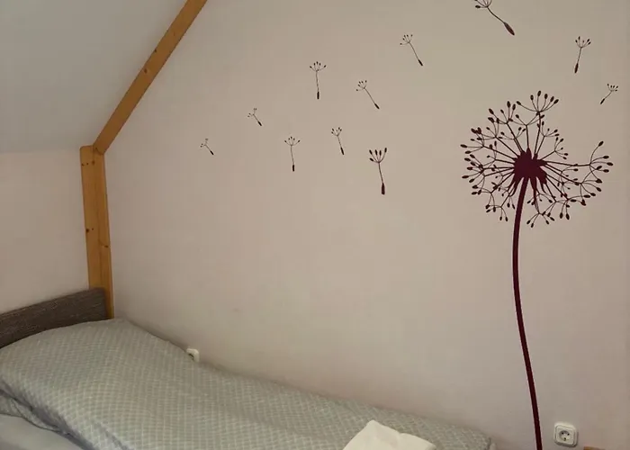 Lobarat Panzio B&B 체르젝토마