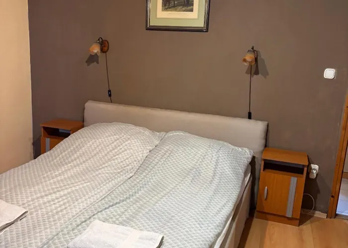 Lobarat Panzio B&B 체르젝토마